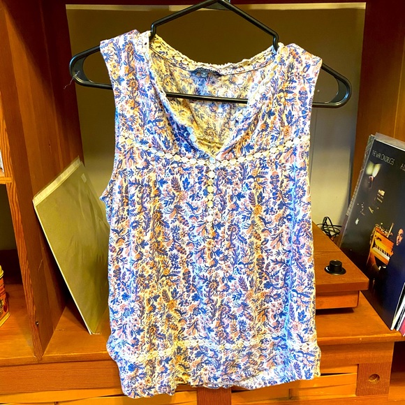 Lucky Brand top - Picture 1 of 2